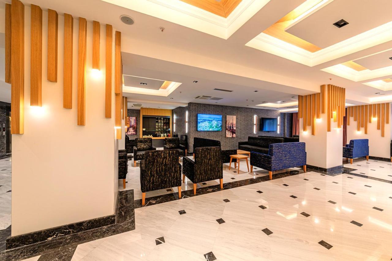 Demiray Hotel Old City Стамбул Екстер'єр фото The lounge at the airport